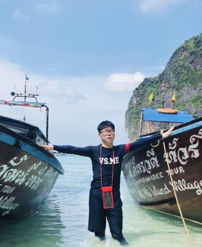 在路上的第一张照片--台湾上门女婿服务网