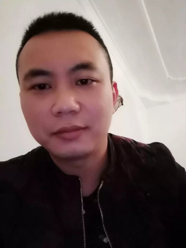 喜闻香气的第一张照片--台湾上门女婿服务网