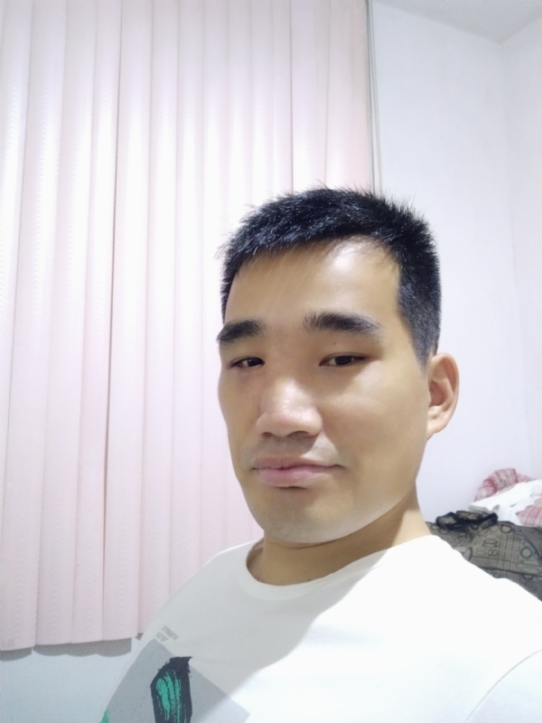 大男孩的第一张照片--台湾上门女婿服务网