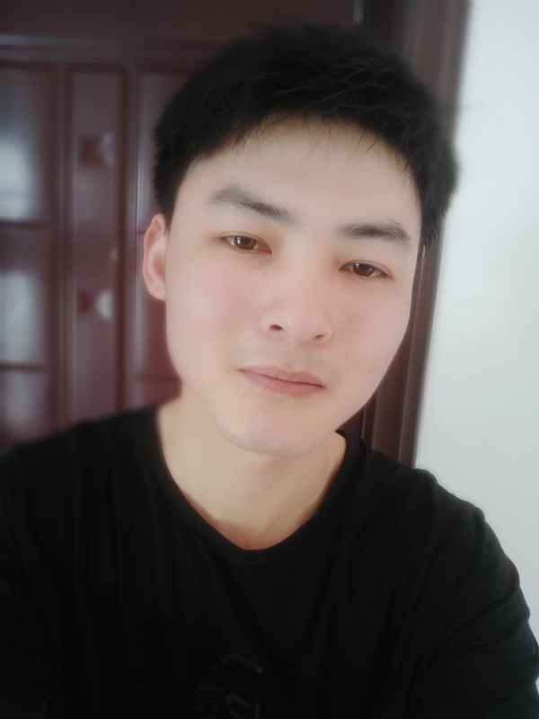 小情绪)っ的第一张照片--台湾上门女婿服务网