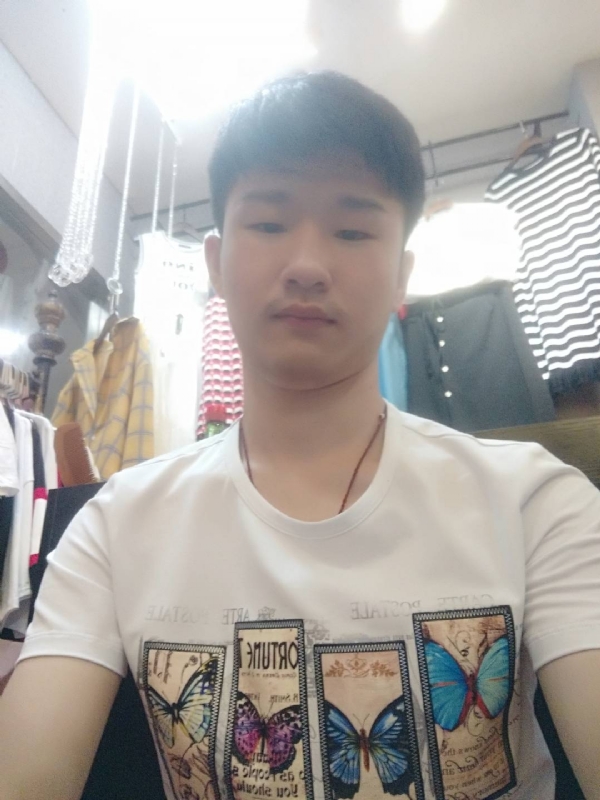 许你一世的第一张照片--台湾上门女婿服务网