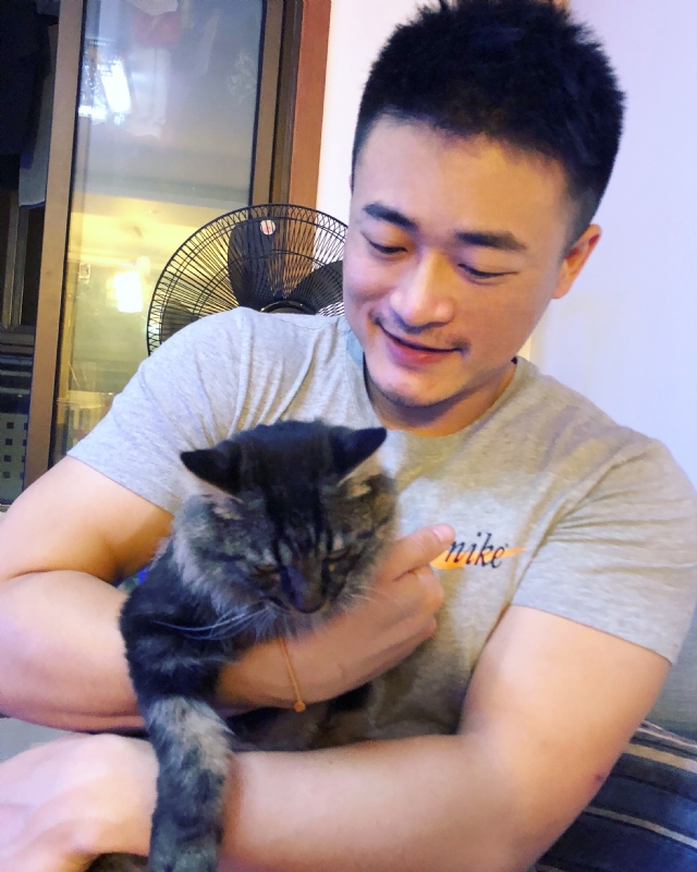 林云海的第二张照片--台湾上门女婿服务网
