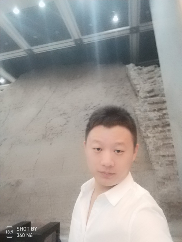 龚某人的第一张照片--台湾上门女婿服务网