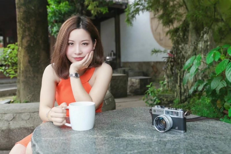 鸢莺的第一张照片--台湾上门女婿服务网