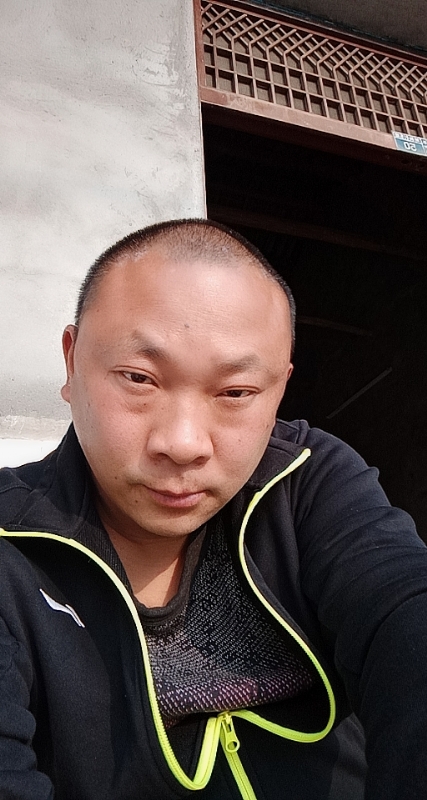 马克的第一张照片--台湾上门女婿服务网