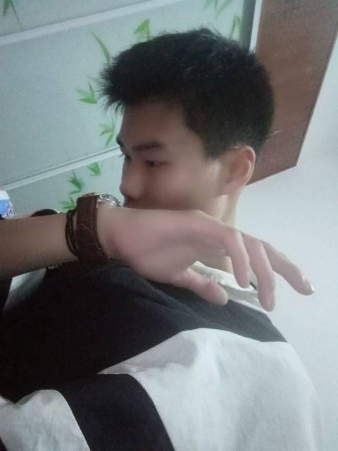 溟濛的第一张照片--台湾上门女婿服务网