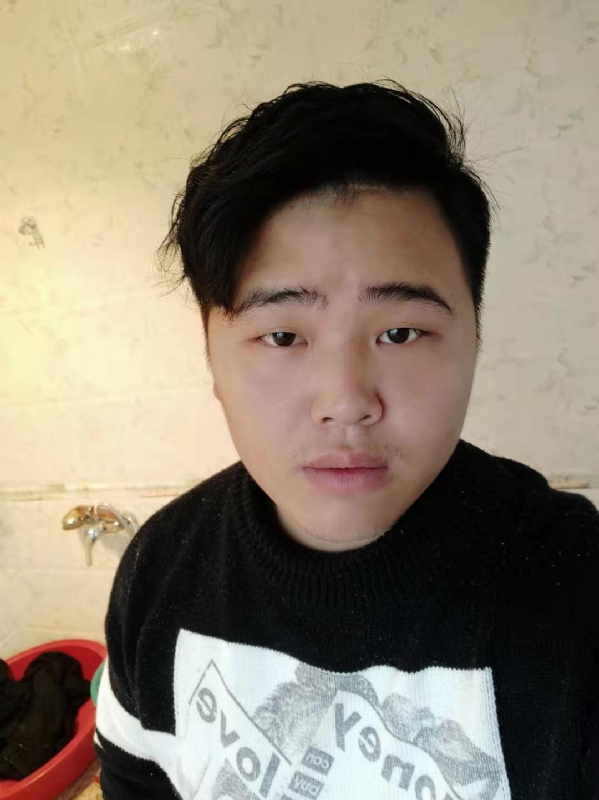 小李的第一张照片--台湾上门女婿服务网