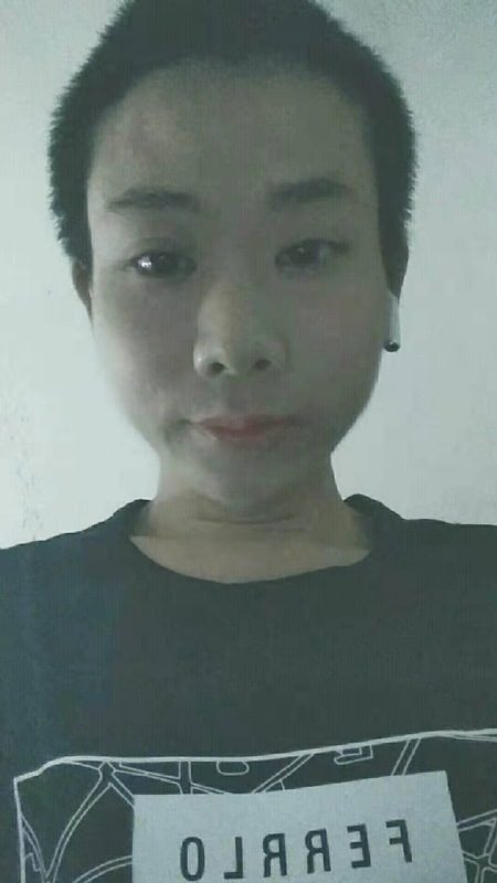 水中月的第一张照片--台湾上门女婿服务网