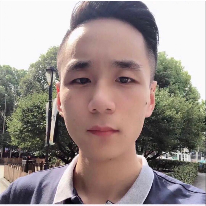 期待八月的雨的第一张照片--台湾上门女婿服务网