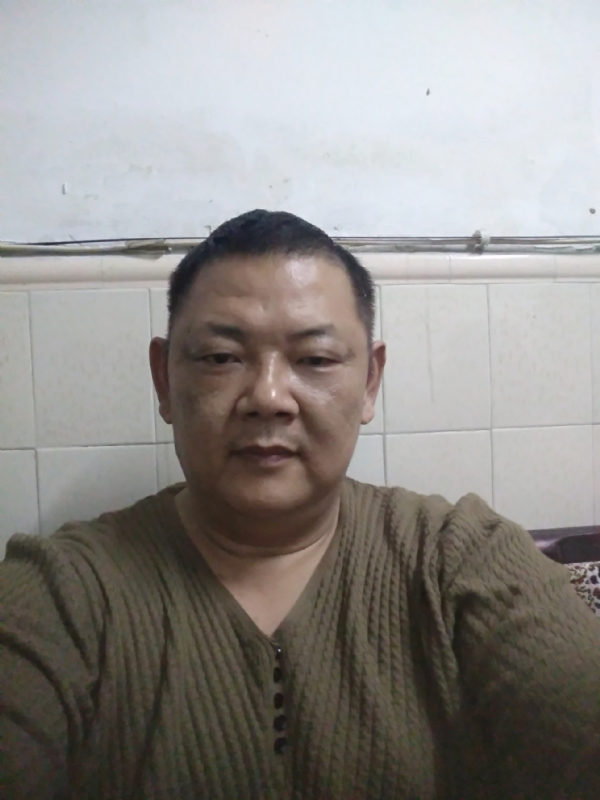 馋花拜柳的第一张照片--台湾上门女婿服务网