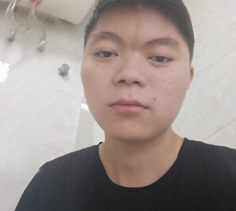 秦洋的第三张照片--台湾上门女婿服务网