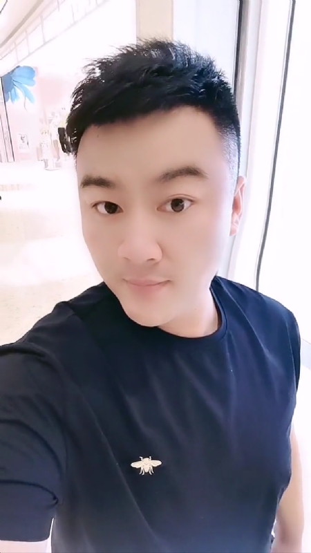 微风徐徐的第二张照片--台湾上门女婿服务网