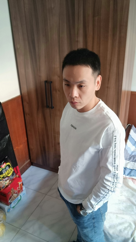 没有蜡笔的小航的第二张照片--台湾上门女婿服务网