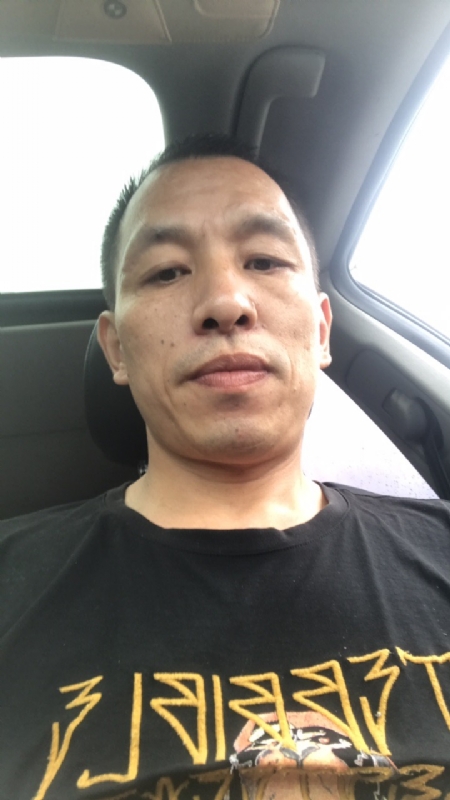 迷茫的第一张照片--台湾上门女婿服务网
