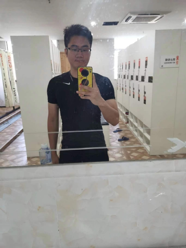 习惯发呆的第一张照片--台湾上门女婿服务网