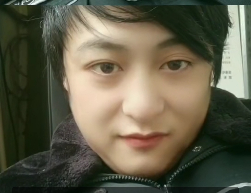 小玮的第二张照片--台湾上门女婿服务网