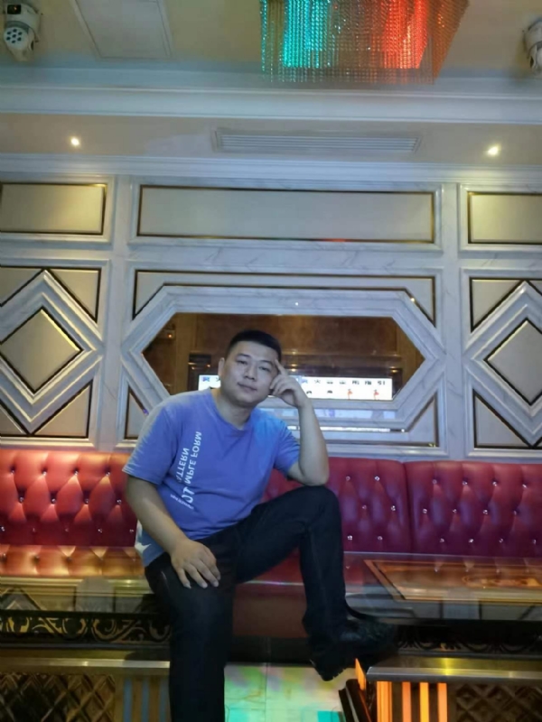 黄生的第四张照片--台湾上门女婿服务网