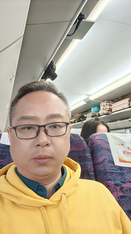 流浪的云的第二张照片--台湾上门女婿服务网