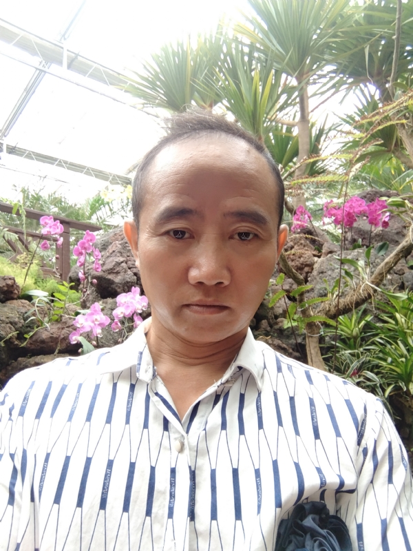 闲云盘鹤的第一张照片--台湾上门女婿服务网